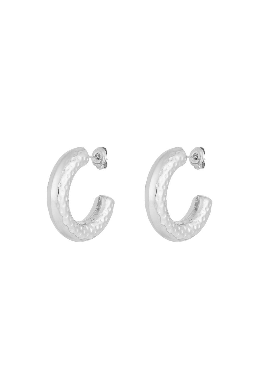 Silber Creolen aus Edelstahl - gehämmertes Design, wasserfest und modern